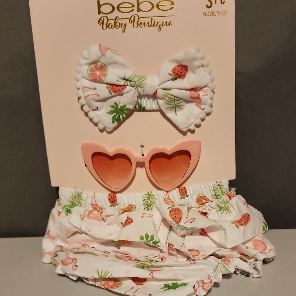 NWT BEBE Pink and White Floral Hair Accessories Set
